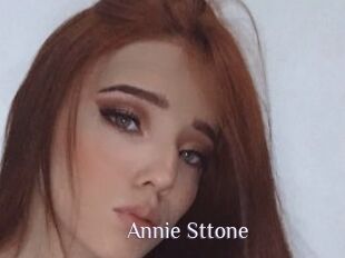 Annie_Sttone