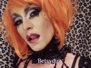 Betsy_duz