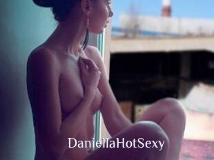 DaniellaHotSexy