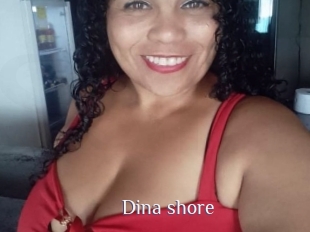 Dina_shore