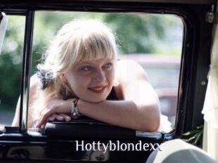 Hottyblondexx