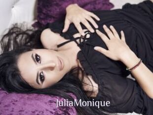JuliaMonique