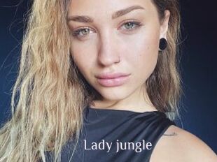 Lady_jungle
