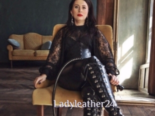 Ladyleather24