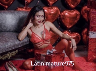 Latin_mature975