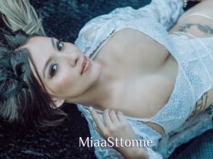 MiaaSttonne
