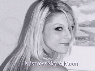 MistressSkylerMoon