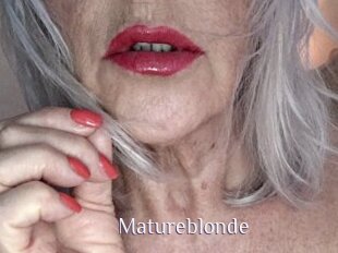 Matureblonde