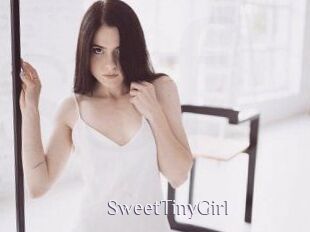 SweetTinyGirl