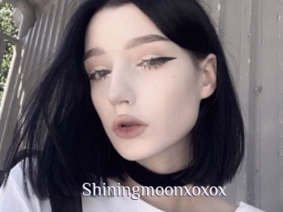 Shiningmoonxoxox